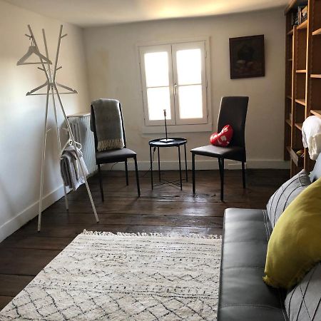 Beautifully Renovated Rooms On Place New York Angouleme Luaran gambar